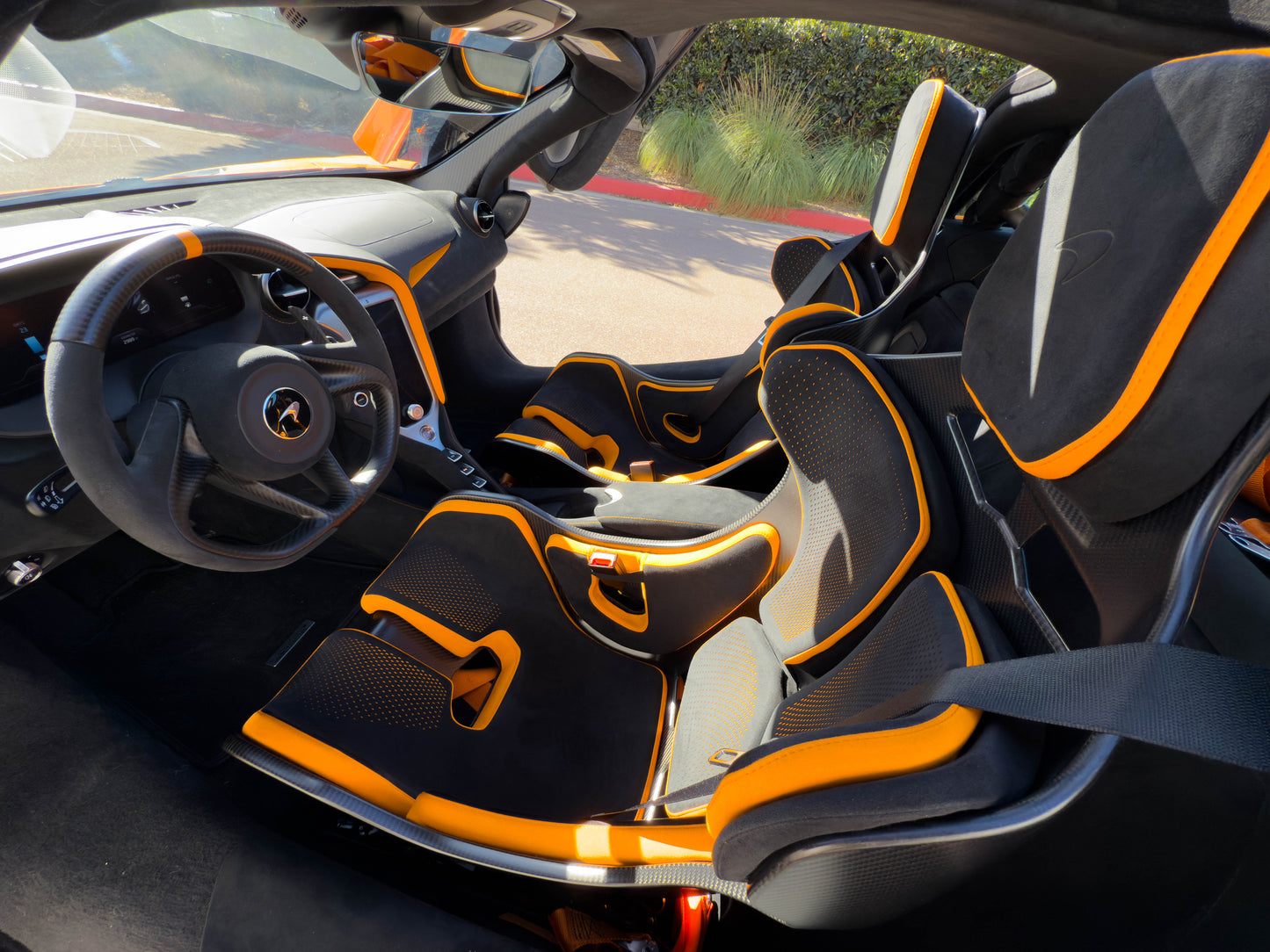 2024 McLaren 750S MSO Papaya Spark w/ Burton Blue (Bespoke F1 MCL 33 Livery) For Sale