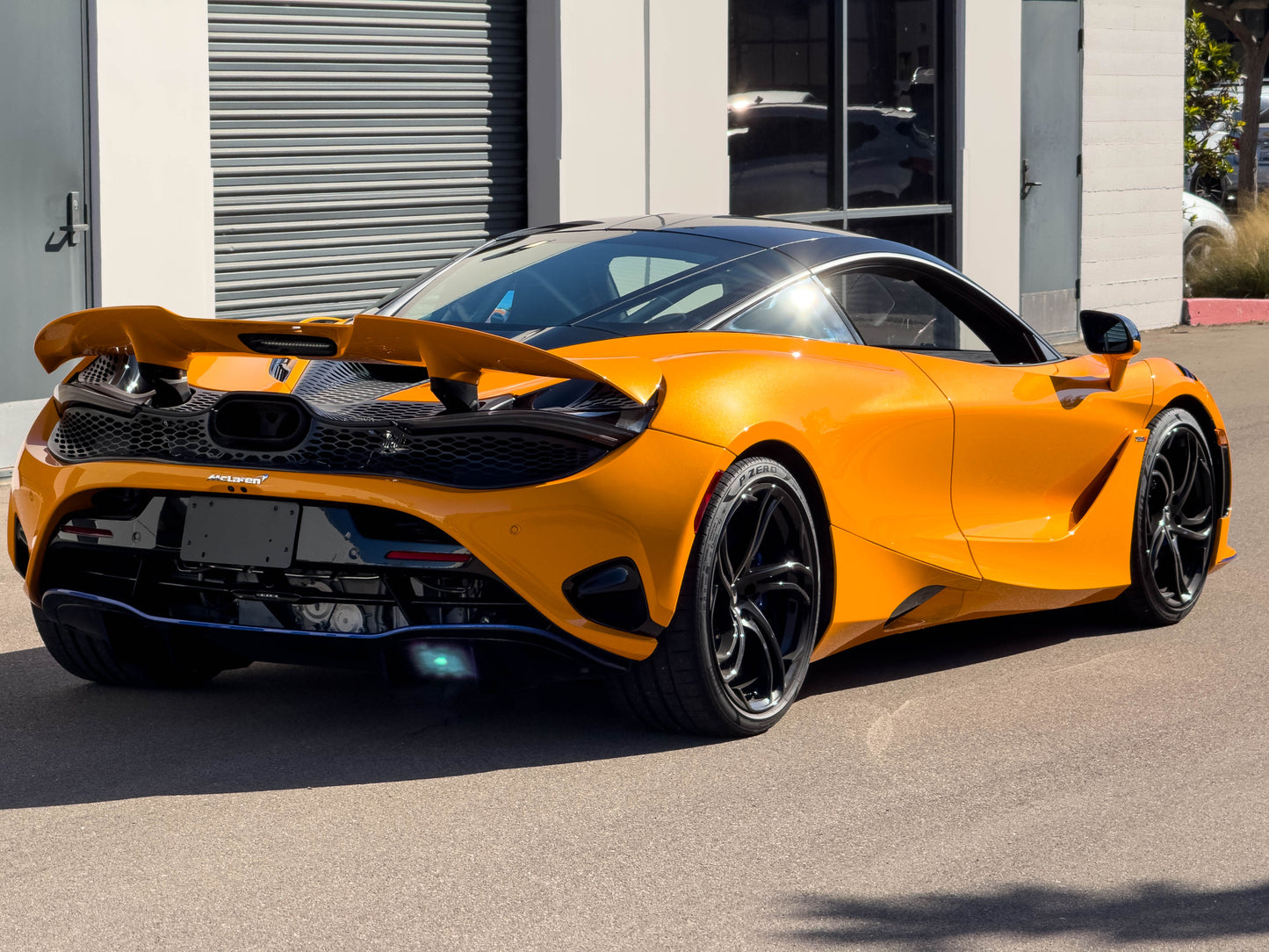 2024 McLaren 750S MSO Papaya Spark w/ Burton Blue (Bespoke F1 MCL 33 Livery) For Sale
